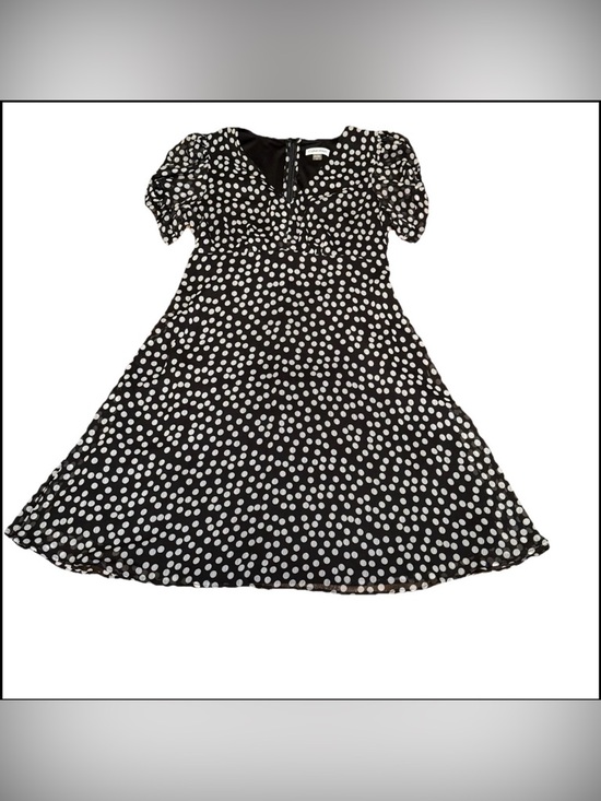 Calvin Klein Dresses & Skirts - Calvin Klein Women’s Black Short Sleeve Polka Dot Pattern V-Neck Dress Size 8